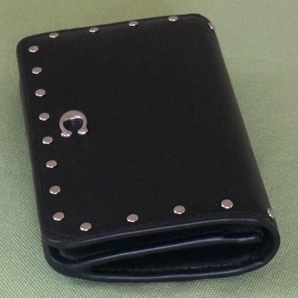 COACH SLIM CARD CASE WITH RIVETS:NWT BLACK  CU710 (see note) - Picture 8 of 16